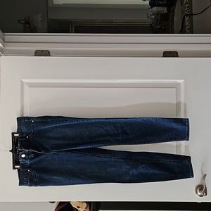 White House Black Market skinny leg jegging